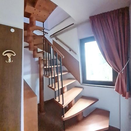 Euro House Inn Airport Fiumicino Bagian luar foto